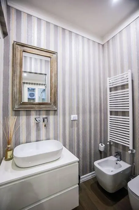 Daire 3 Bedroom Modern Luxury In Floransa İtalya