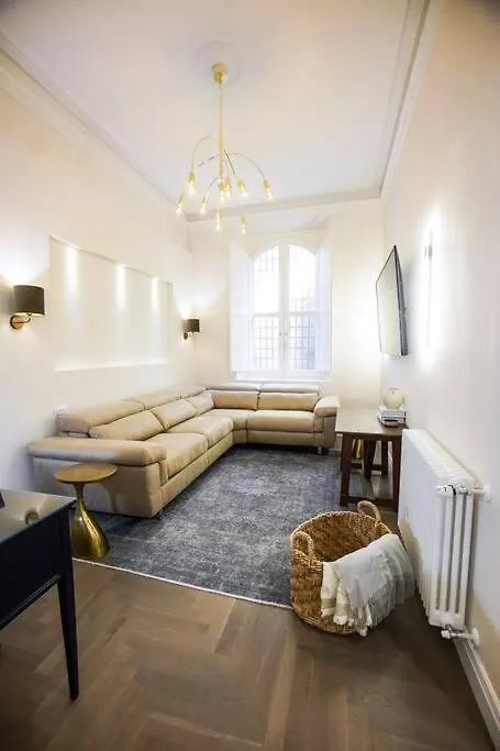 3 Bedroom Modern Luxury In Floransa Daire
